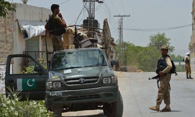 Pakistani Forces Under Attack as Armed Assaults Rock Surab and Turbat