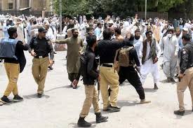 Quetta: Dozens of Government Employees Arrested During Protest
