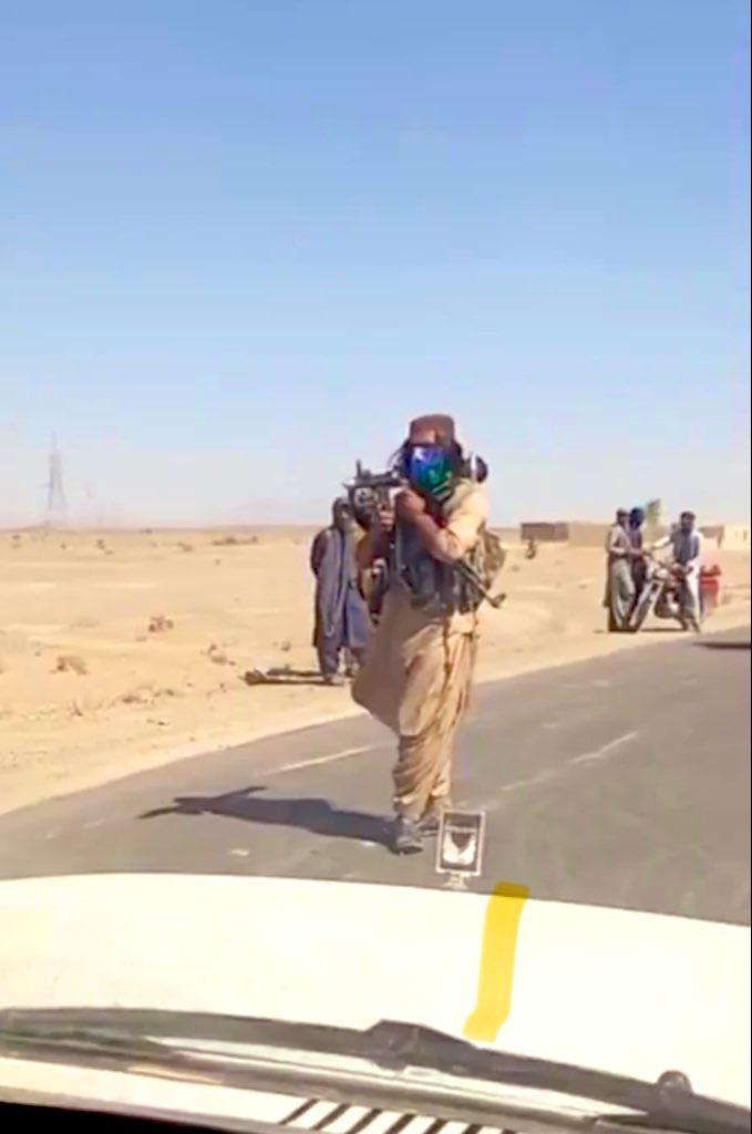 Khuzdar: Armed Groups Entering Ornach, RCD Highway Under Their Control