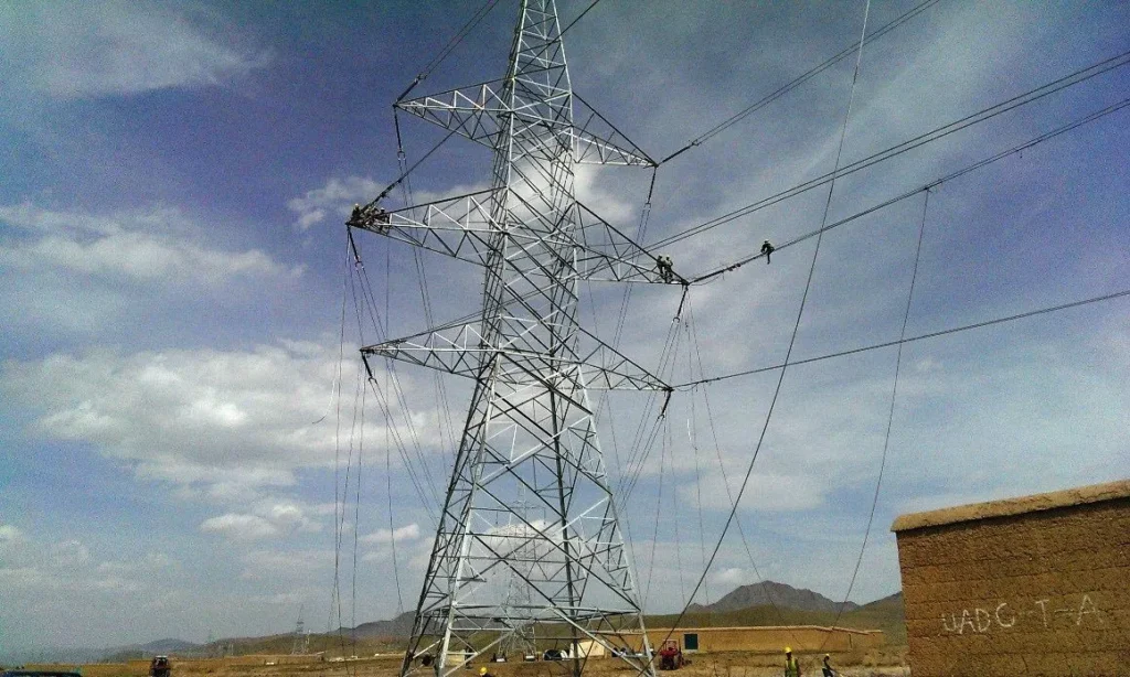 Naseerabad: Unidentified Armed Men Destroy Two Electricity Towers